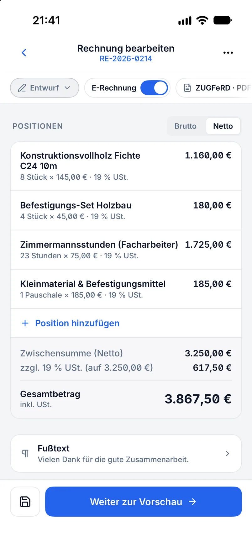 Rechnungseditor von Billance mit Empfängerdaten, Positionen, Steuerangaben und Live-Summen